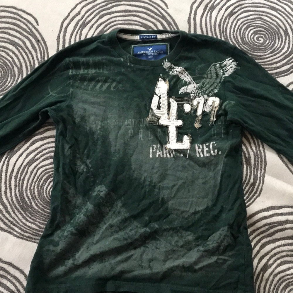 Men’s small American Eagle long sleeve.